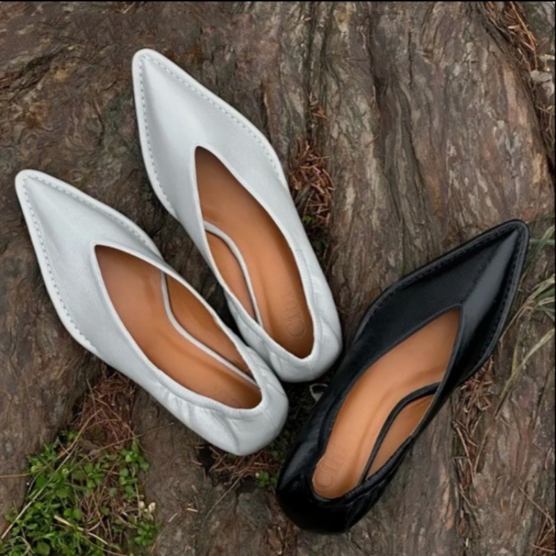 Mule Slip On - 2025年新作 ポインテッドトゥ シングルシューズ レディース 夏新作 浅履き