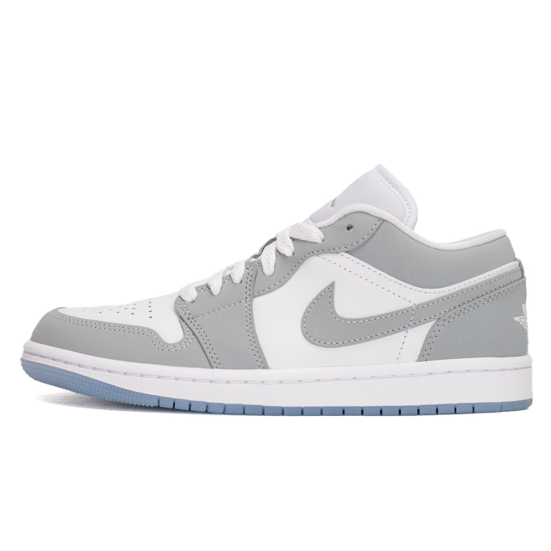 ナイキ メンズおよびレディース Aj1 レトロ ロートップ  - Women'S Shoes Nike Jordan のレビューと価格