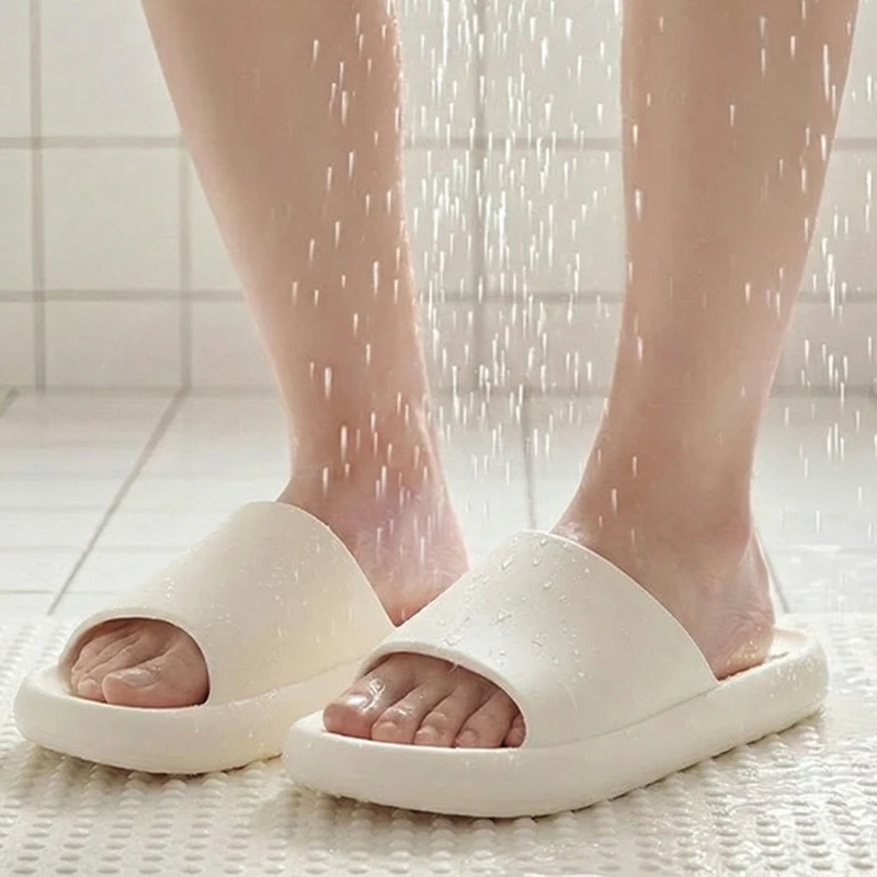 中空EVA素材のバスルームシャワーサンダル、女性用ソフトソー - Mule Slip On のレビューと価格