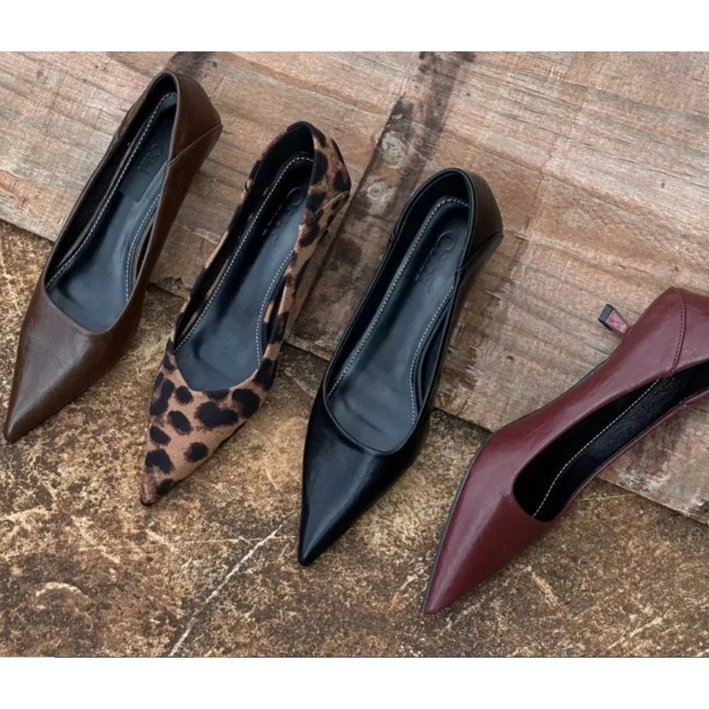 2024 女性のセクシーなハイヒールバーガンディヌードパンプ - Women'S Shoes Quality のレビューと価格