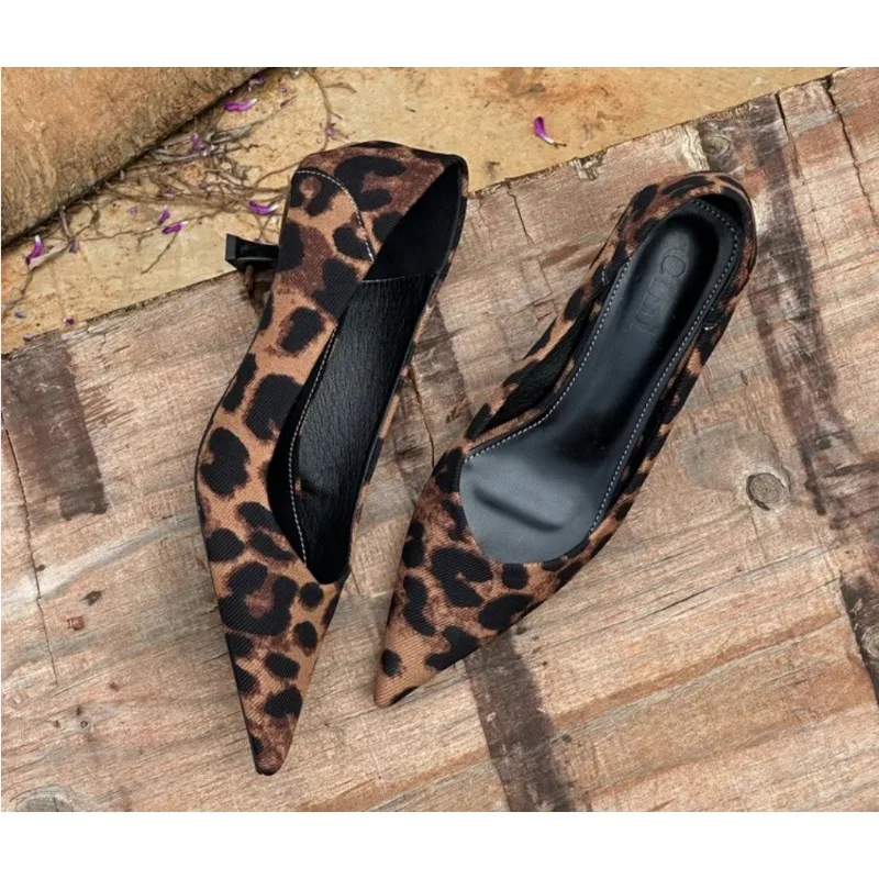 2024 女性のセクシーなハイヒールバーガンディヌードパンプ - Women'S Shoes Quality のレビューと価格