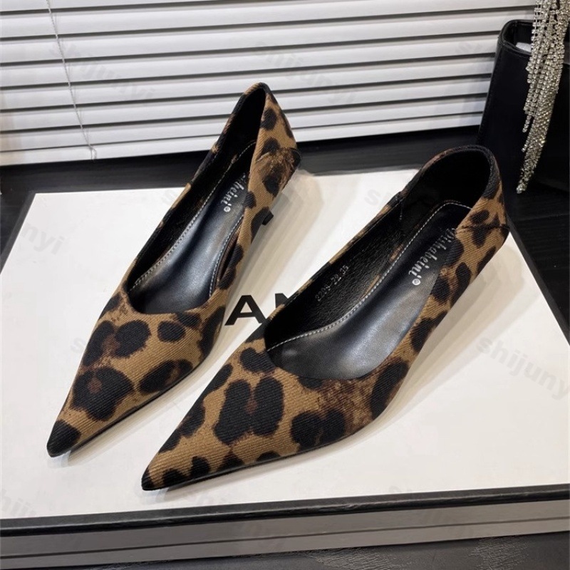 女性のハイヒールパテントレザー尖ったエレガントなフレンチセク - Women'S Shoes Quality のレビューと価格