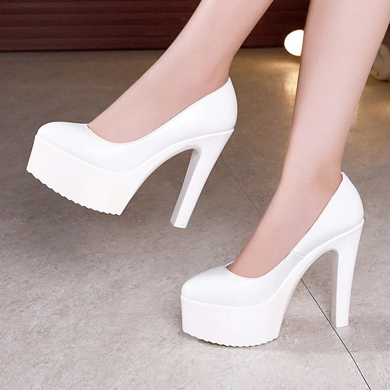 プラスサイズ 32 43 プラットフォーム キャットウォーク - Court Heel Pointed のレビューと価格