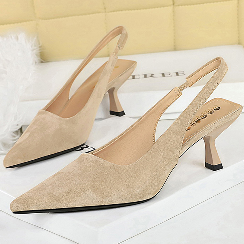 新しいフレンチスタイルの女性パンプスポインテッド中空ハイヒー - Women'S Shoes Quality のレビューと価格