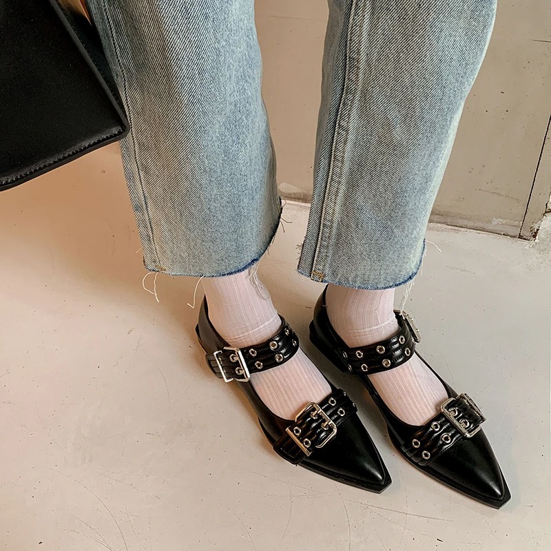 女性の靴デザイナーの高級ローヒールパンプスバックルファッショ - Mule Slip On のレビューと価格